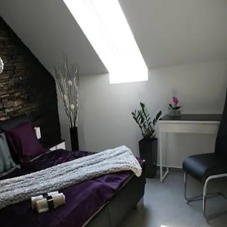 Konukevi Star House Hevlín
