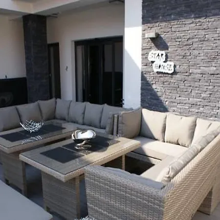 Star House