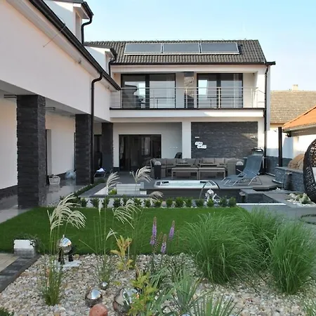 Star House