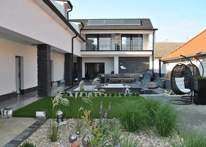 Star House
